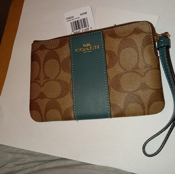 ♦Coach VTG Corner Zip Wristlet F58035-Khaki & Dark Turquoise- Brand New With Tag - Picture 4 of 16